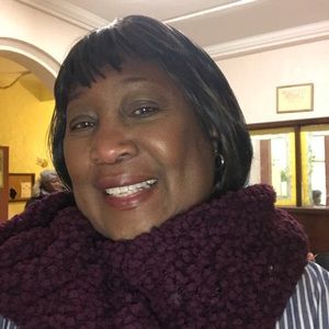 Meet your Posher, Dana